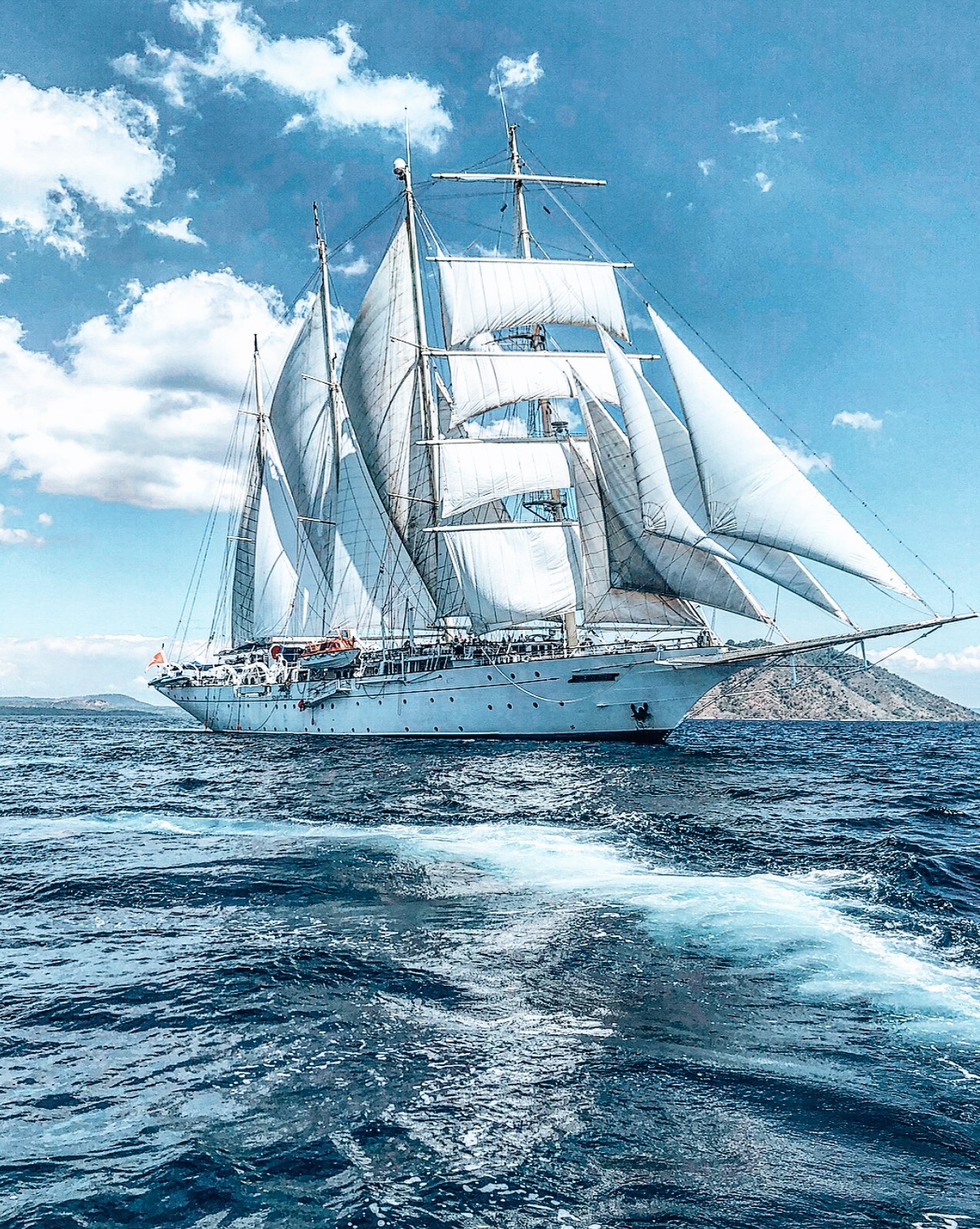 5 Reasons To Put Star Clippers Sailing At The Top Of Your Bucket List